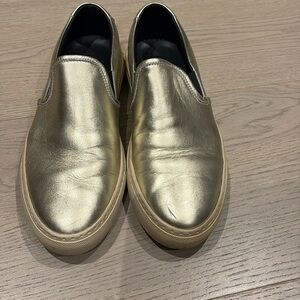 Common Projects Woman gold slip ons - 39